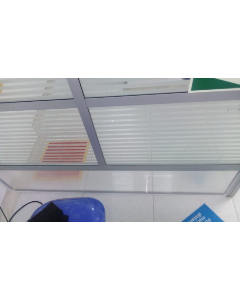 ACOMEQ  DIVISIONES ODONTOLOGICAS EN ACRILICO-CAS MADRID2